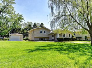 6011 Leonard Ave, Downers Grove, IL 60516