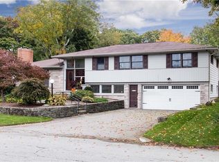 222 Meshanticut Valley Pkwy, Cranston, RI 02920