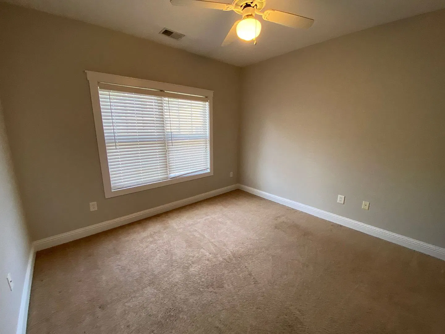 170 Jonas Ave — Photo 4