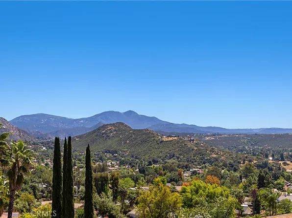 16262 Oak Springs Dr, Ramona, CA 92065