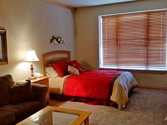 1-GI-Main Living Area