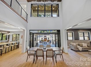 3416 Windsor Dr, Charlotte, NC 28209