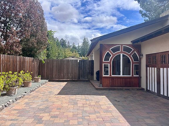 Private driveway space + private entrance and open patio