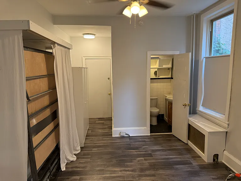 828 Corinthian Ave #1 — Photo 13