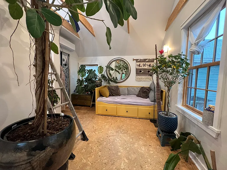 46 Cottage St — Photo 14
