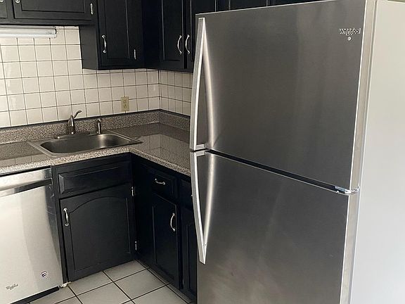2nd image of 1 Laura Ln Unit 3