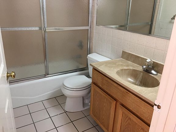 3rd image of 1228 34th Ave