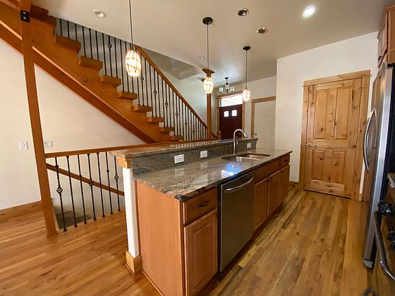 2nd image of 3072 Aspen Leaf Way