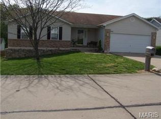 4222 NW Point Dr, House Springs, MO