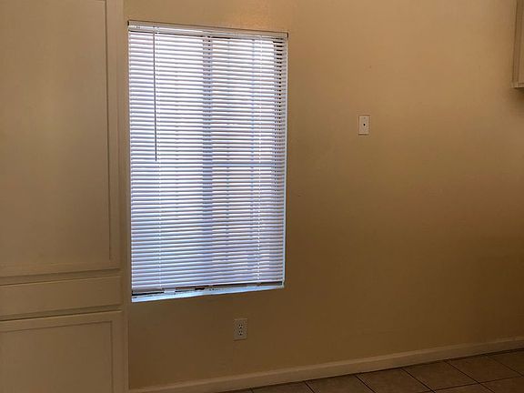 4th image of 1010 Beale Ave APT 10
