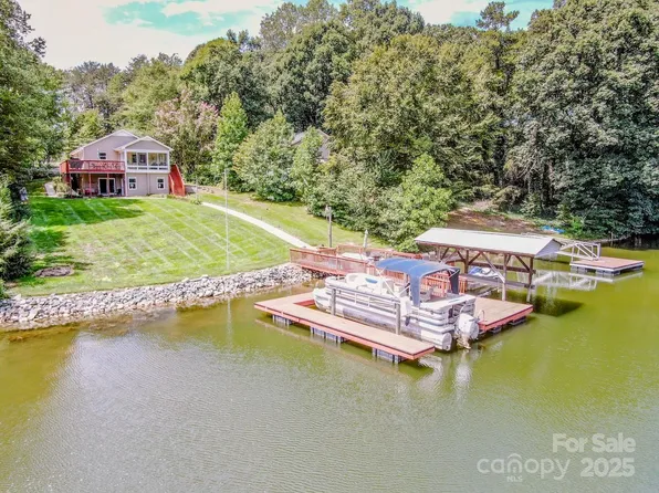 4028 McGee Point Rd, Terrell, NC 28682