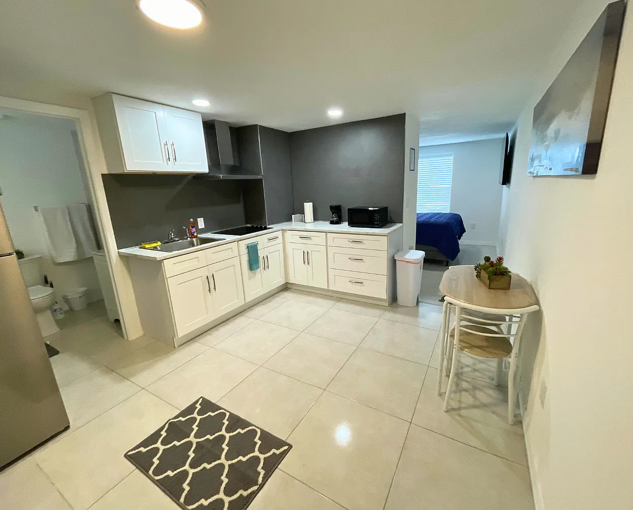 1 bed, 1274 sqft, $1,200 — Photo 1