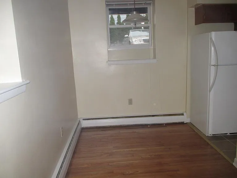 155 Garden Ave #4A — Photo 3