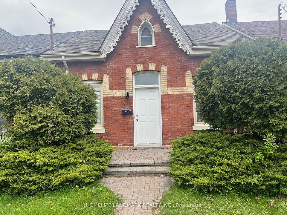 1st image of 231 Clinton St