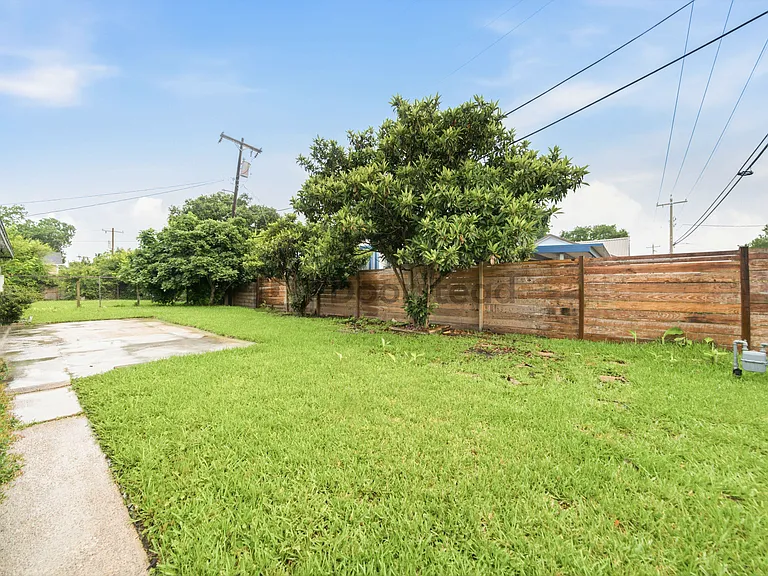 9002 San Jose Ave — Photo 31