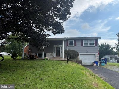 817 Charles Ave, Mechanicsburg, PA, 17055