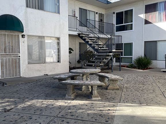 4th image of 4780 Wilson Ave #10