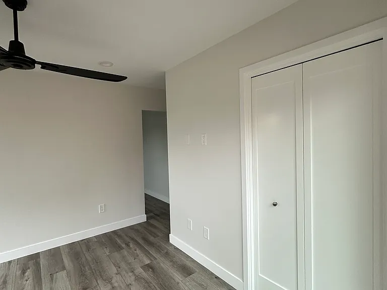 724 Dodson Way #B — Photo 12