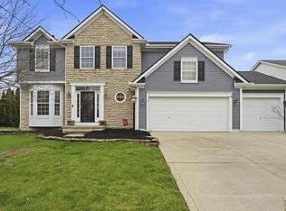 6895 Kellogg Dr, Powell, OH