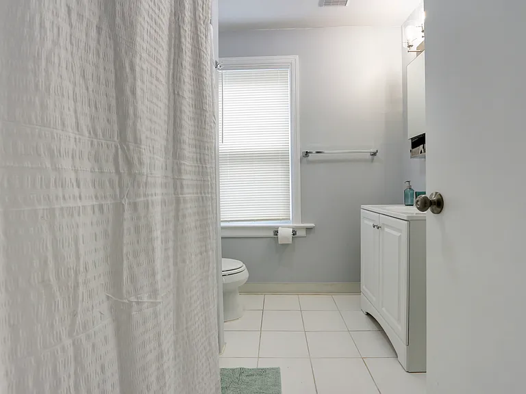 9 N Weymouth Ave #B — Photo 22
