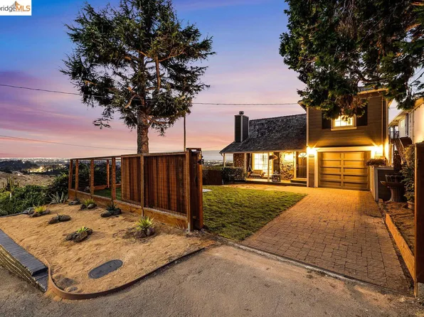 7993 Crest Ave, Oakland, CA 94605