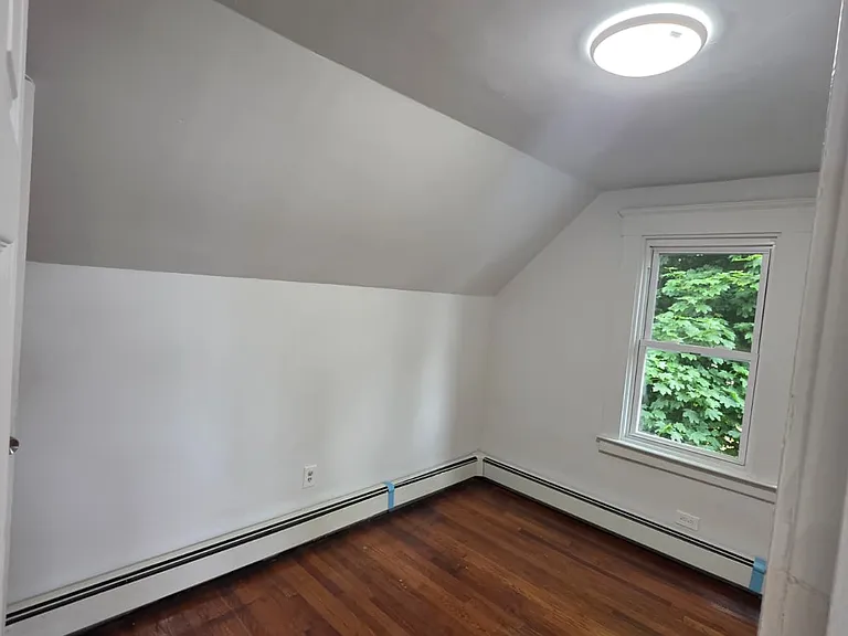 69 Frank St #3 — Photo 5
