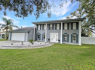 2401 Bucknell Dr, Valrico, FL 33596