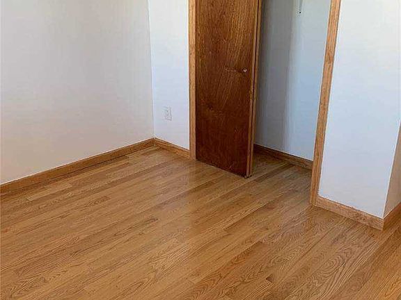 2nd image of 21-61 37th St Floor 2