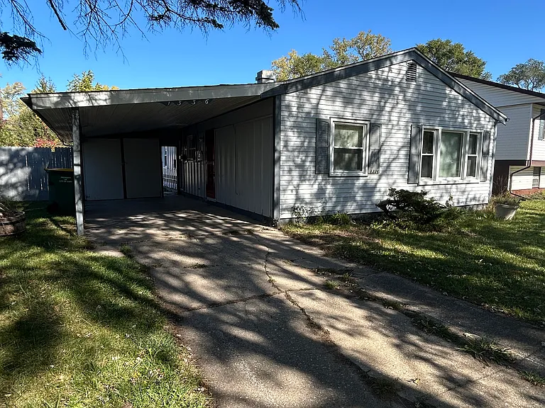 1336 E 51st Pl — Photo 18