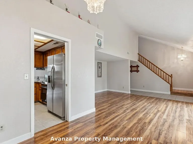 4129 W Regency Ave — Photo 7