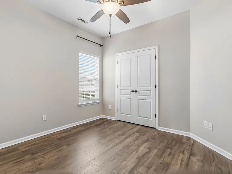 8710 Arrowhead Place Ln — Photo 6