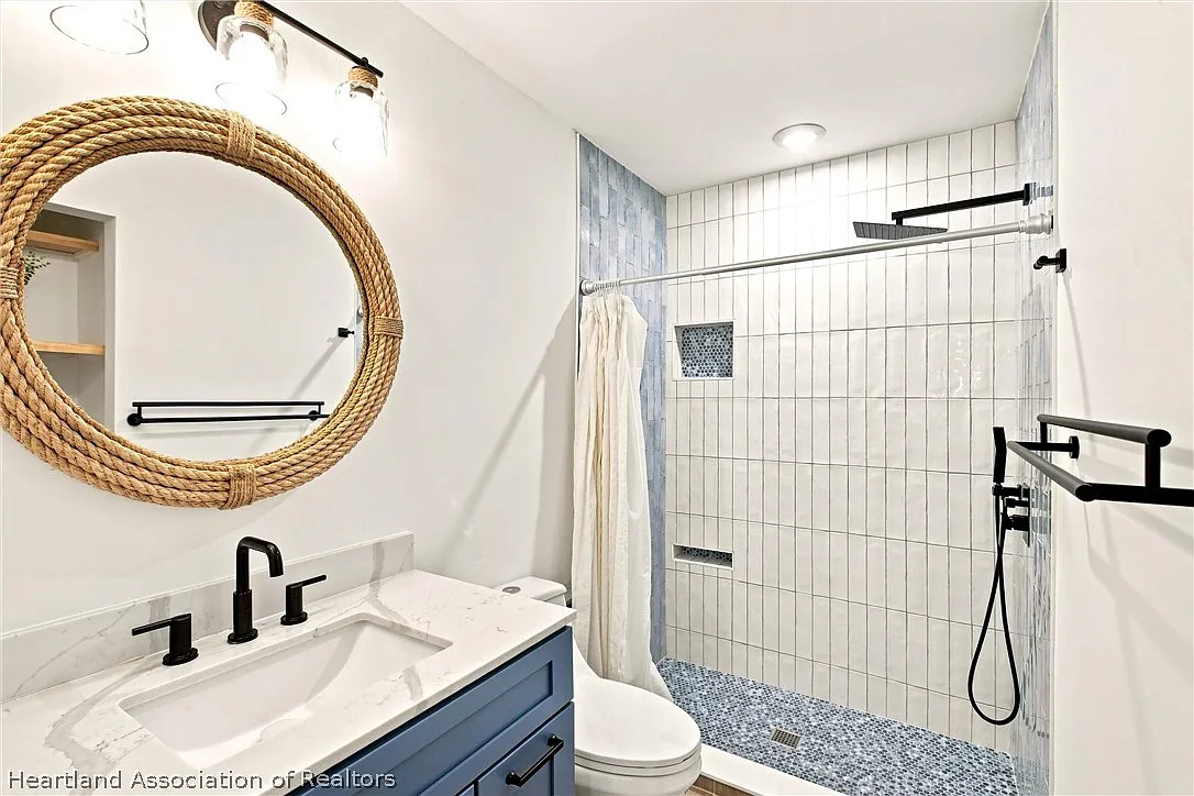 2 bed, 2.0 bath, 1344 sqft, $1,800 — Photo 4