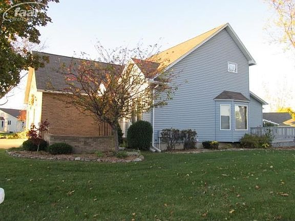 2nd image of 4481 Virginia Ct