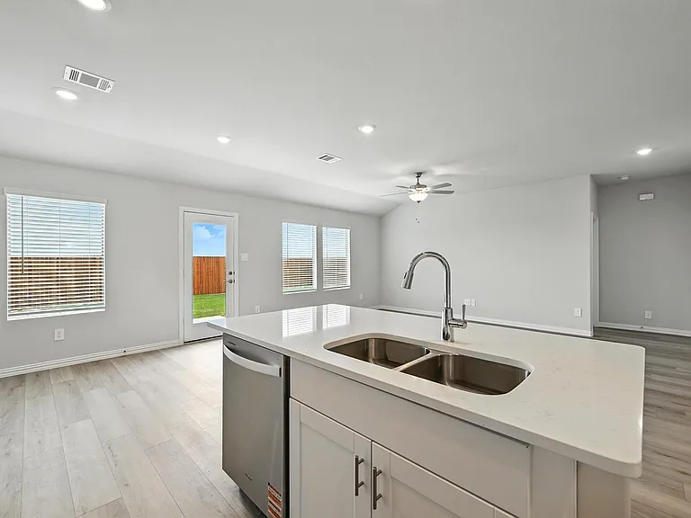 6629 Coyote Valley Trl — Photo 6