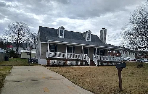 100 Steeple Rd Photo 1