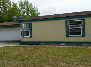 625 NE 4th St, Hermiston, OR 97838