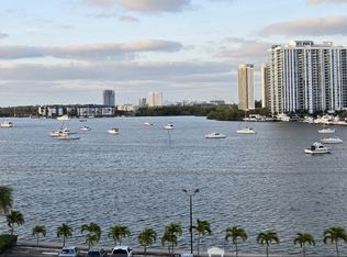 2905 Point East Dr APT L608, Aventura, FL 33160
