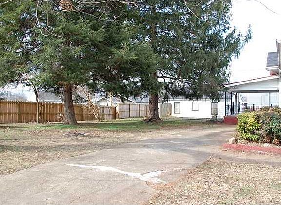 5th image of 3617 12th Ave