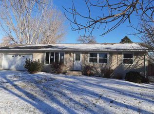 1817 12th St SW, Minot, ND 58701