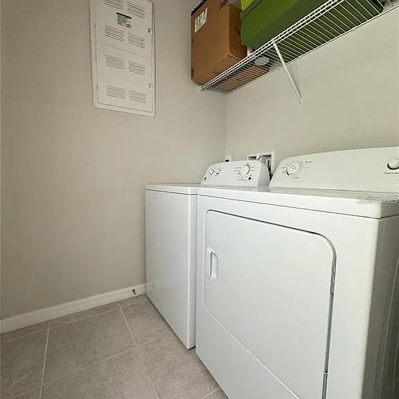 5032 Walker St — Photo 13