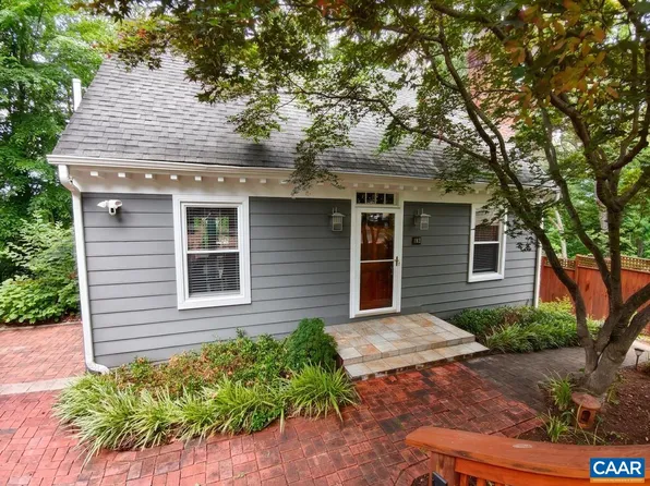 102 Slate Pl, Charlottesville, VA 22902