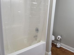 891 Topsy Rd, Moss Bluff, LA 70611