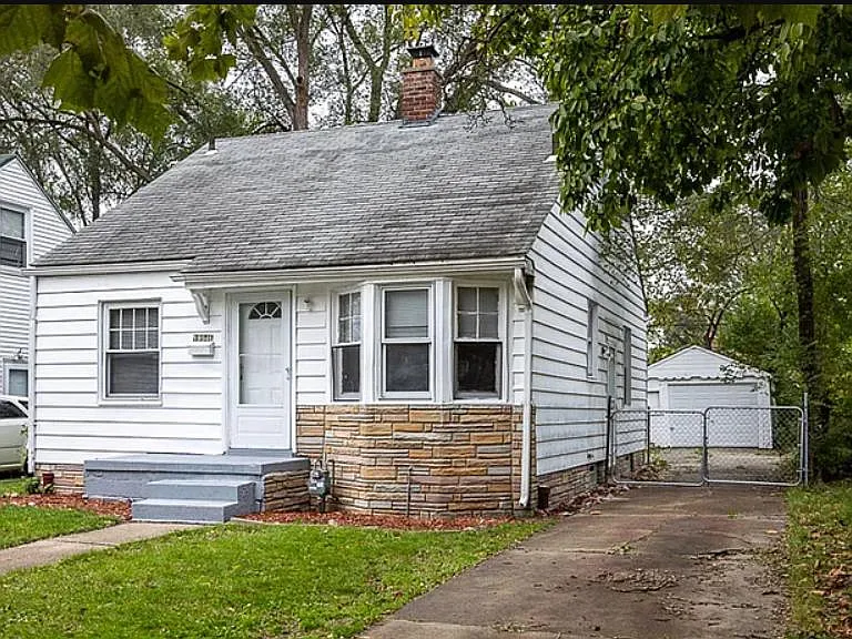 19946 Harned St — Photo 1