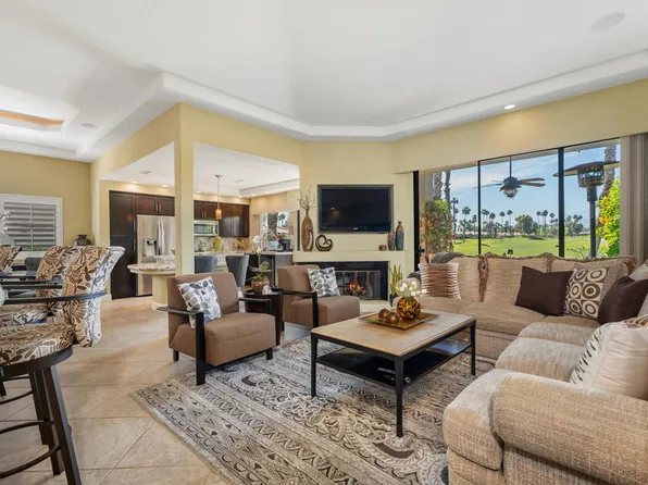 76075 Palm Valley Dr, Palm Desert, CA 92211