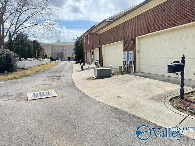 67 Town Center Dr NW — Photo 42