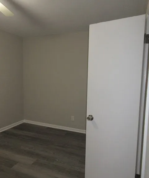 784 Terminal Ct #10 — Photo 11