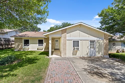 4823 Blue Heron St Photo 1