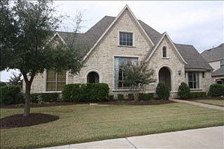 1st image of 2501 Lakepoint Dr