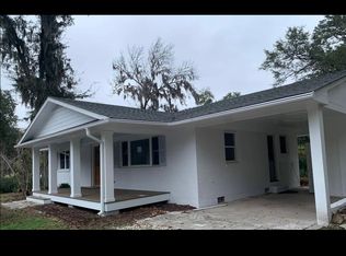 707 Center Dr E, Beaufort, SC 29902