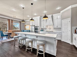 1252 River Point Rd, Fayetteville, AR 72703